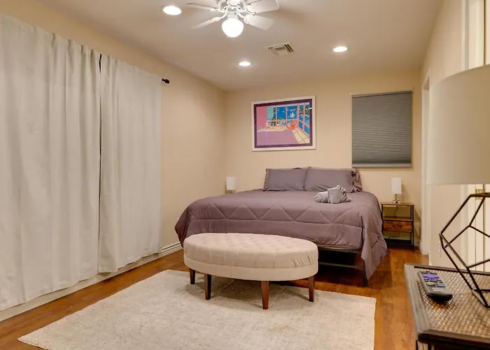 Holiday home Near Parks, Shops & Eats! Bullhead Casita *