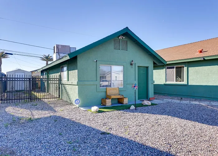 Near Parks, Shops & Eats! Bullhead Casita * Bullhead City